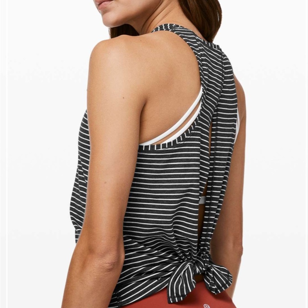 Lululemon All‎ Tied Up Tank
Modern Stripe Heathered Black White